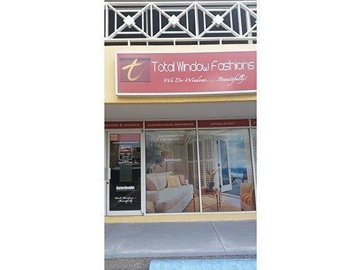 Hunter Douglas Dealer Image